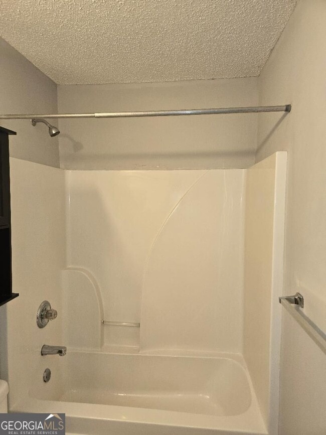 Photo - 430 Bridgewater Way