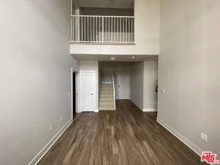 Photo - 1040 Glendon Ave