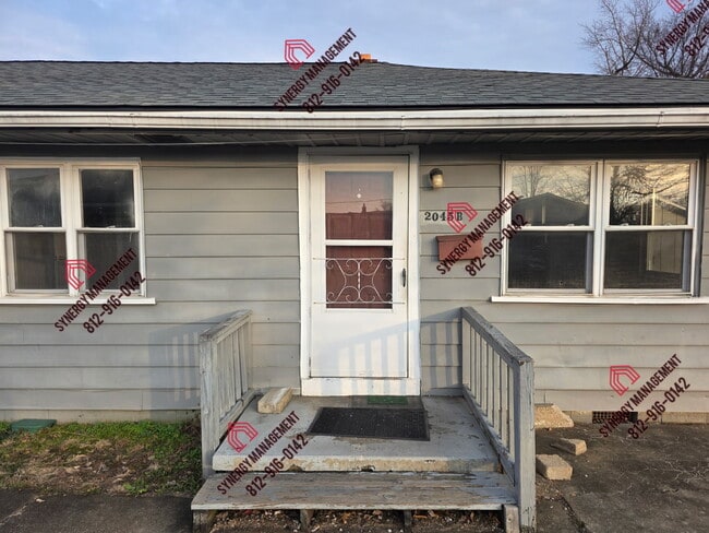 Building Photo - 2045 Covert Ave