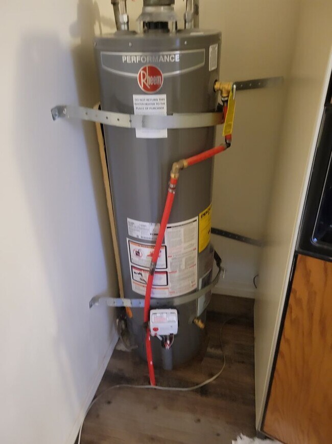 Photo - Triplex Unit 707 North East D St.