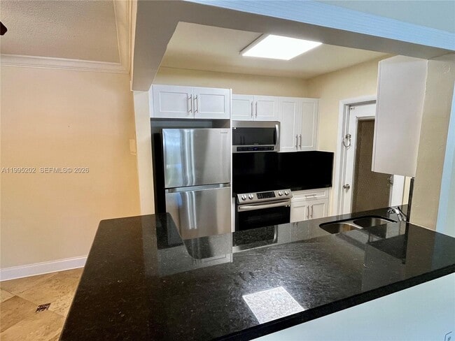 Photo - 1958 Monroe St Unit 203