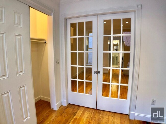 Photo - MOTT STREET Unit 4A