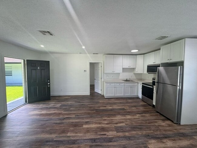 Photo - Edgewood Apartments LLC