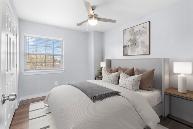 Photo - 6809 Glass St