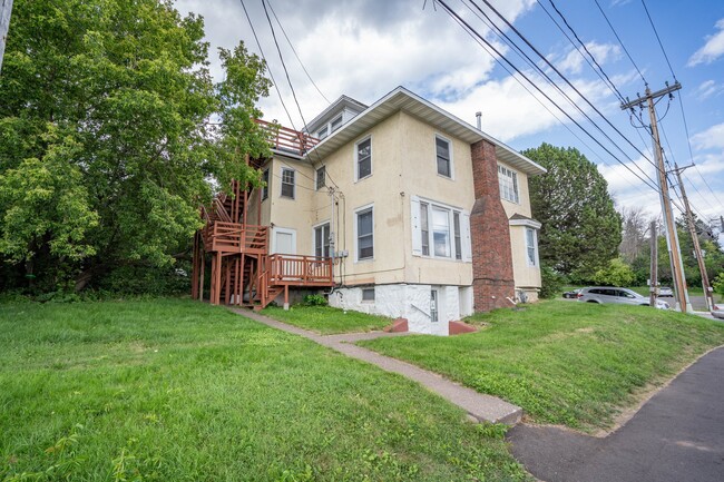 313 S 21st Ave E Unit 3