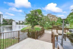 Photo - 2236 N Cypress Bend Dr Unit 311