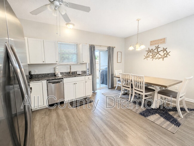 Photo - 5726 Beach Dr