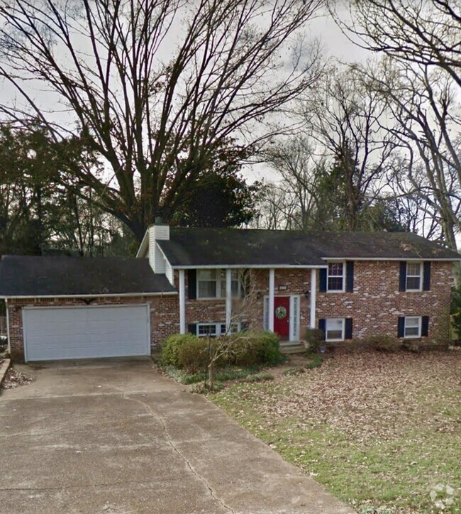 Building Photo - 516 Valley View Terrace SE Rental
