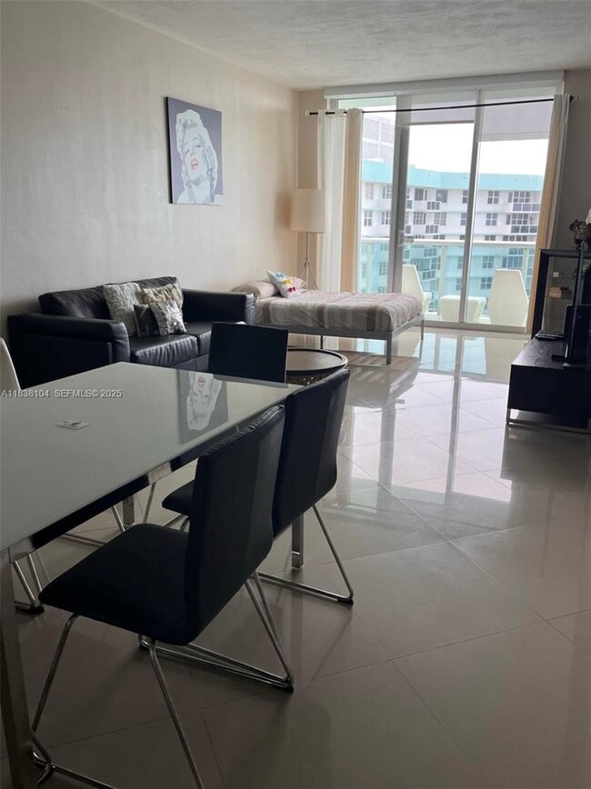 Photo - 3801 S Ocean Dr Unidad PH16Y