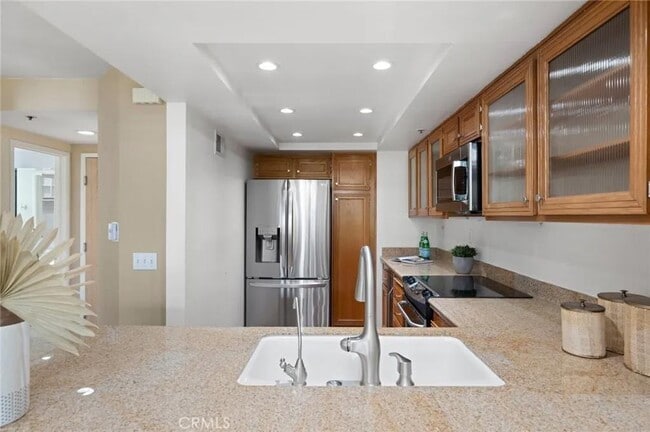 Photo - 230 Lille Ln Unit 304