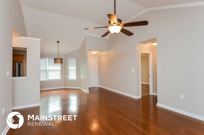 Photo - 1420 Saddlebrook Ct