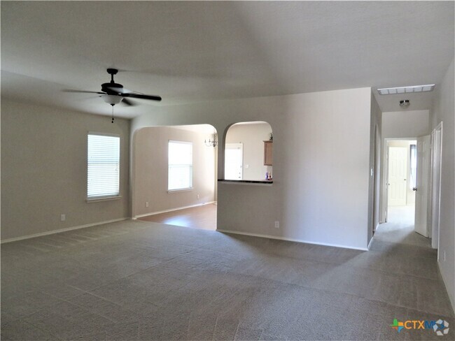 Building Photo - 2882 Oakdell Tr Rental