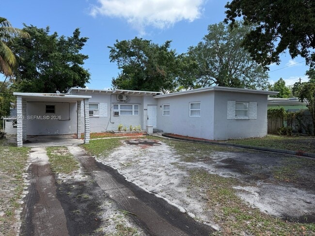Building Photo - 10335 NW 2nd Ct Unit 1