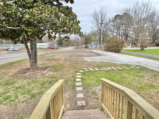 Photo - 6221 Jacksonville Cutoff Rd