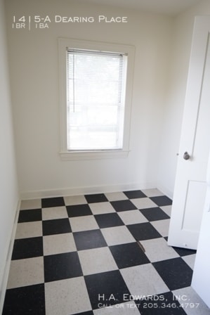 Photo - 1415 Dearing Pl