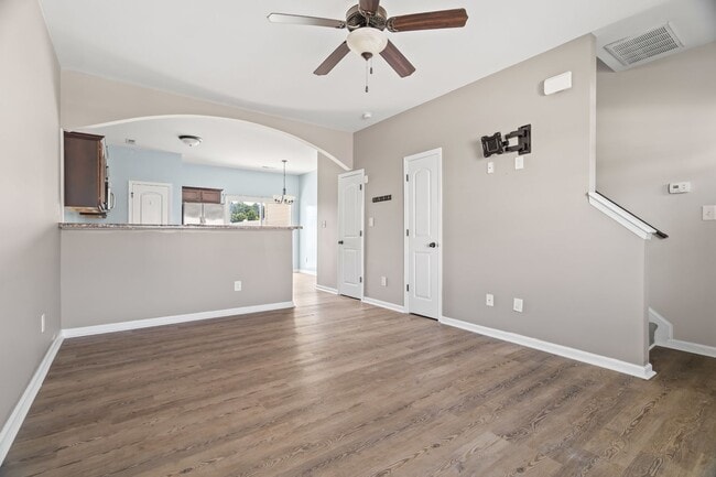 Photo - Coastal Living Meets Convenience