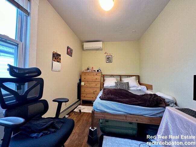 Photo - 10 Fulkerson St