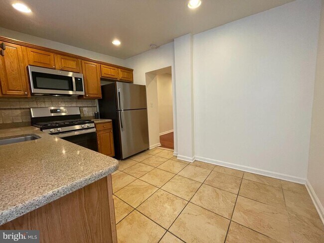 Photo - 1315 S Howard St