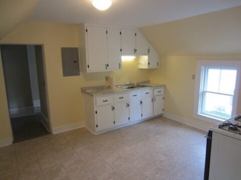 171 N Willard St Unit 171 North Willard Street