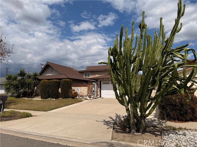 Building Photo - 136 N Tiana Ln