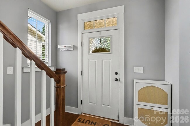 Photo - 3835 Willow Green Pl