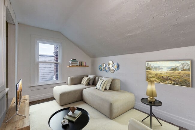 Photo - 2641 S 18th St Unit Apt 2