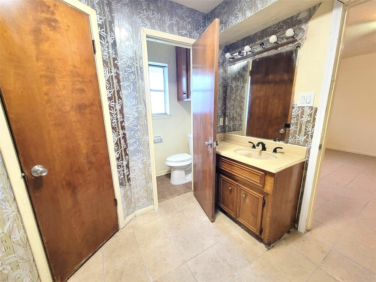 Photo - 12811 Stillington Dr