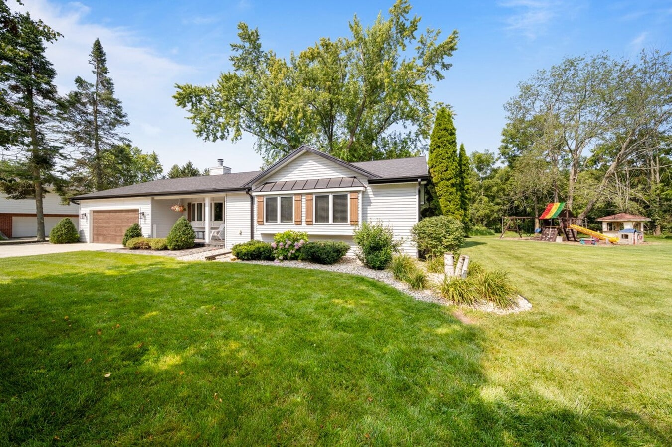 Photo - Lake Geneva Family-Friendly Furnished Home...
