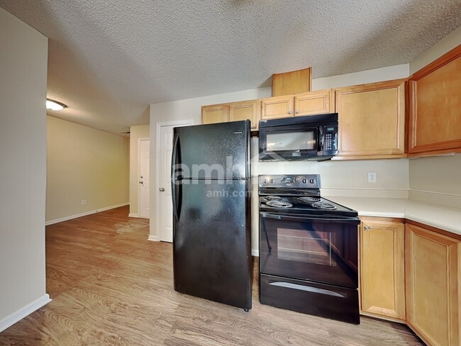Photo - 124 Tudor Downs Rd