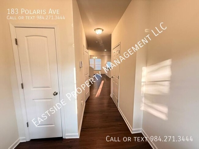 Photo - 183 Polaris Ave