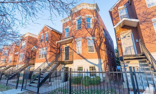 Building Photo - 1471 N Larrabee St