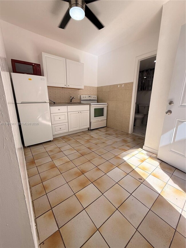 Photo - 1037 SW 20th Ave Unit 2