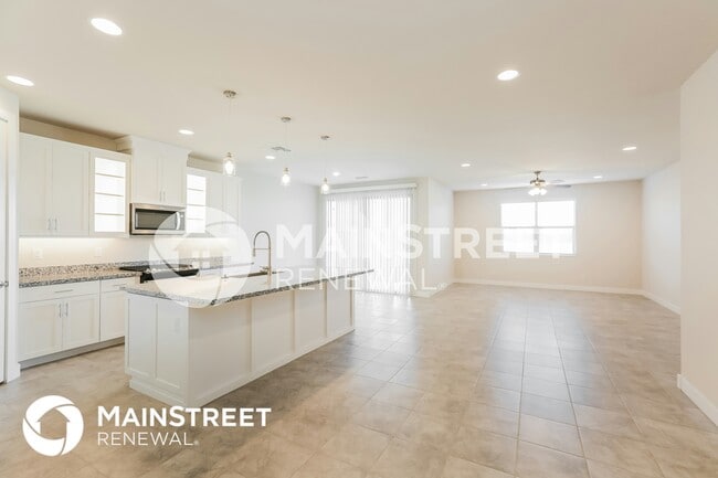 Photo - 8708 S 69th Dr