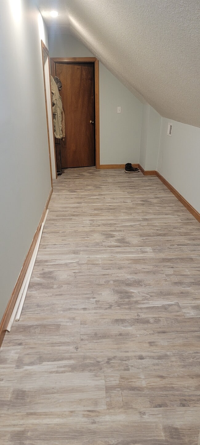 Photo - 282 Allen St Unit 2