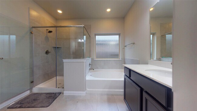 Photo - 2327 Windy Sail Dr