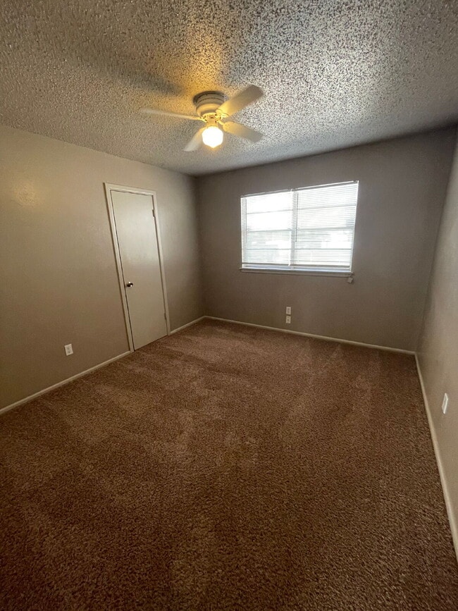 Photo - House Located Between W. Loop 289 & Marsha Sharp & Within One Block Of LCU Campus!