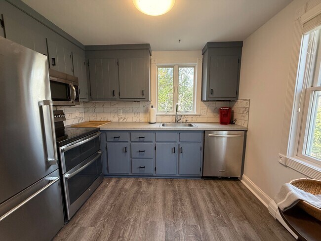 Photo - 85 Hokum Rock Rd