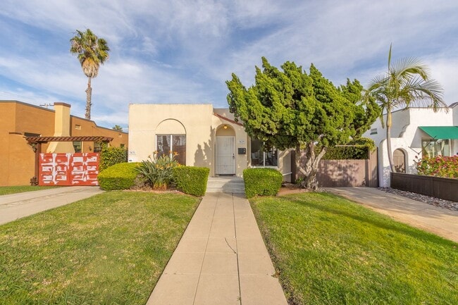 Building Photo - 2 Bed/1 Bath North Park Spanish Craftsman w/ Yard + Driveway Parking Unit 3429