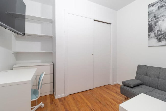 Photo - 1666 3rd Ave Unidad ID1032039P