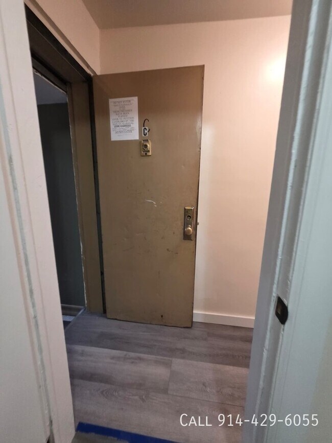 Photo - 258 Woodworth Ave