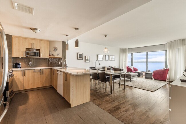 Photo - 60 Rue Berlioz Unit 1604