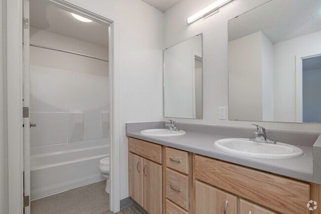 3BR, 1BA - 963SF Bathroom - Parkside Apartments Unit 4