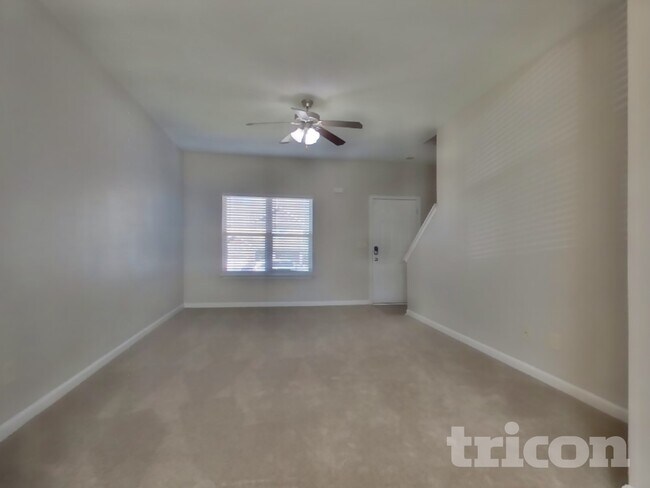 Photo - 46 Wyndham Ct