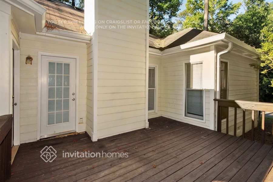 Photo - 235 Fairview Chase Rd