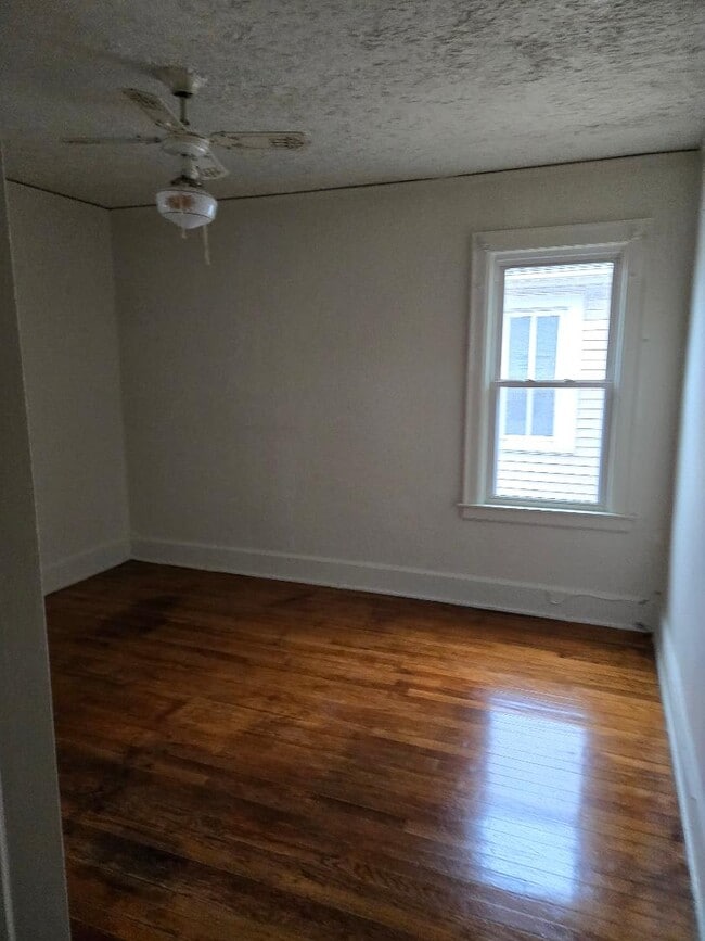 Photo - 12033 Santa Rosa Dr Unidad upper 2