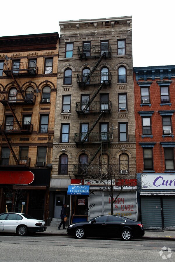 Photo - 2248 First Avenue