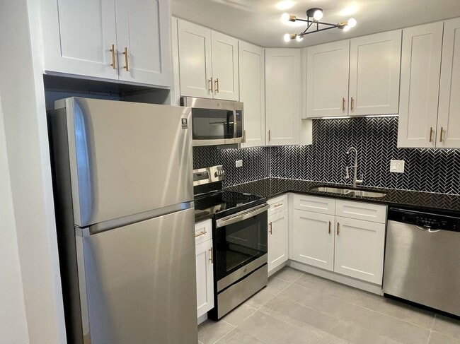 Photo - 720 Washington