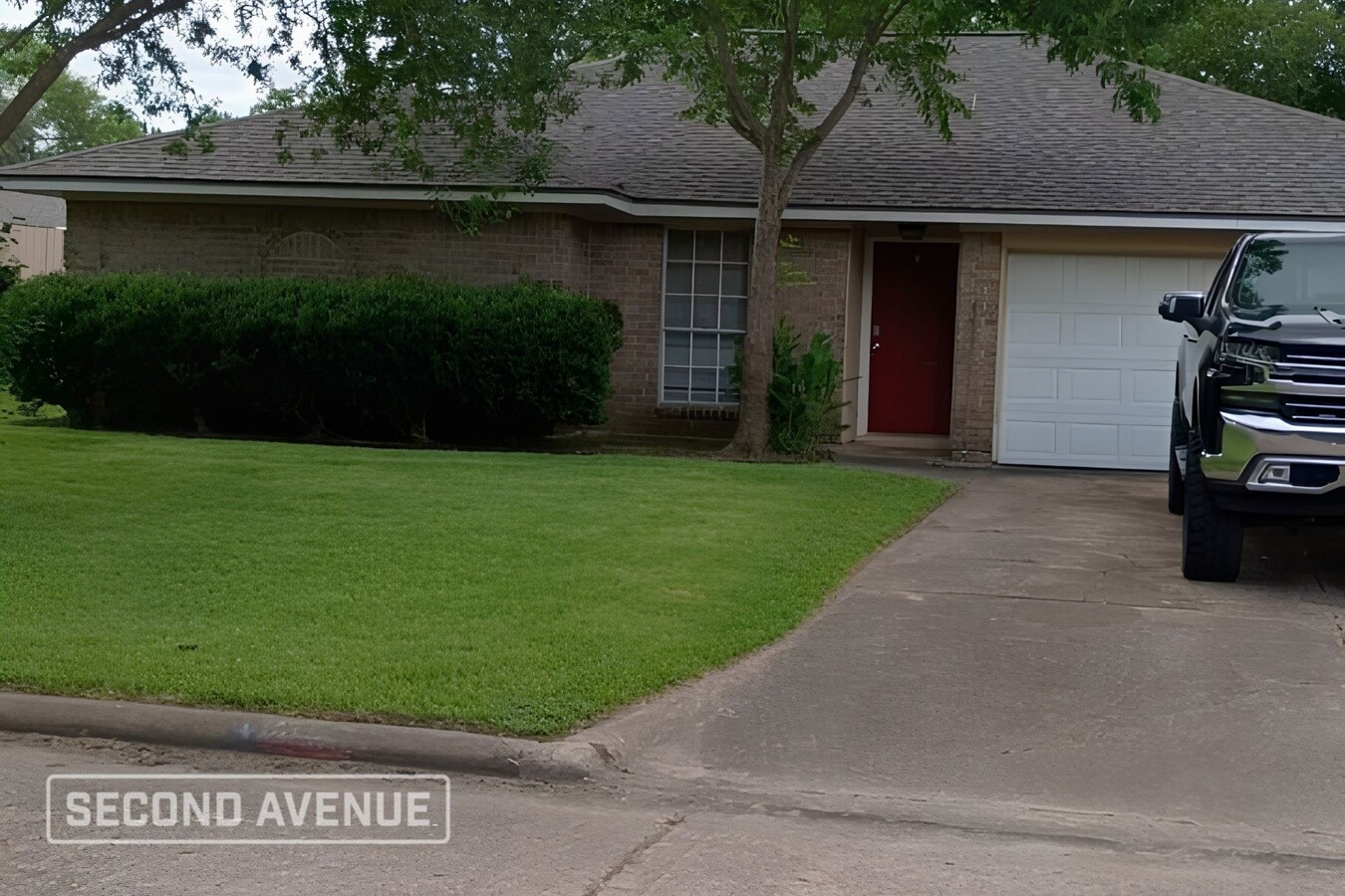 Photo - 5010 Carmona Ln