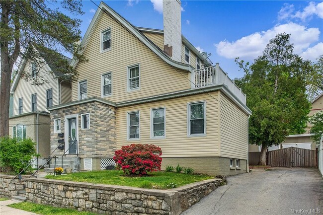 Photo - 520 River Ave Unidad 1