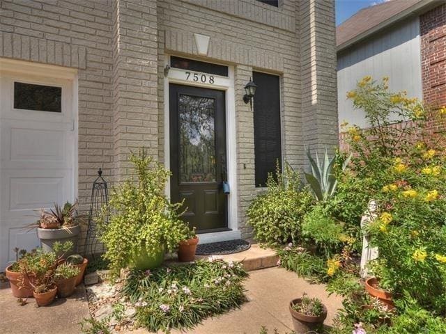 Photo - 7508 Windrush Dr